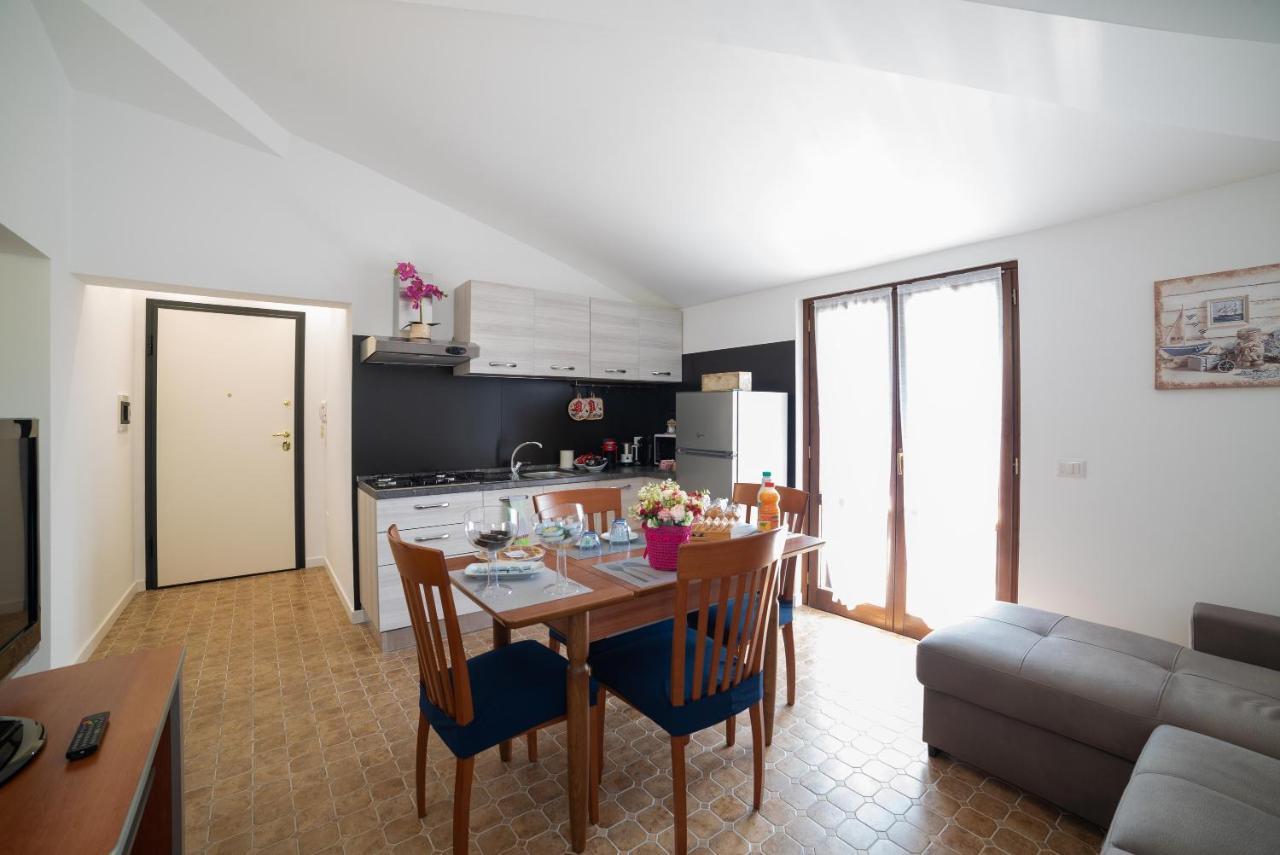 Dolce Alba Bed & Breakfast Montecastrilli Exterior photo