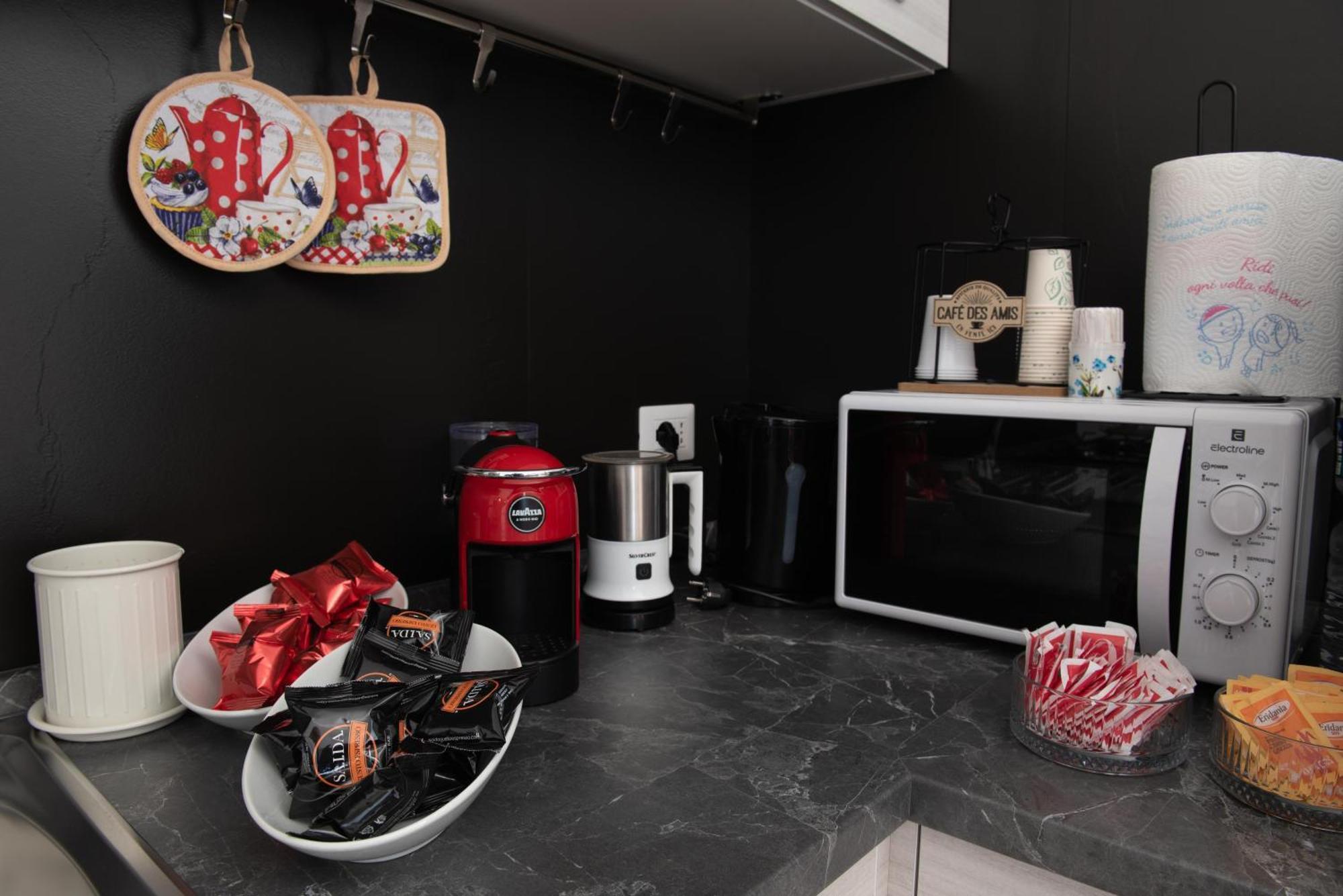 Dolce Alba Bed & Breakfast Montecastrilli Exterior photo