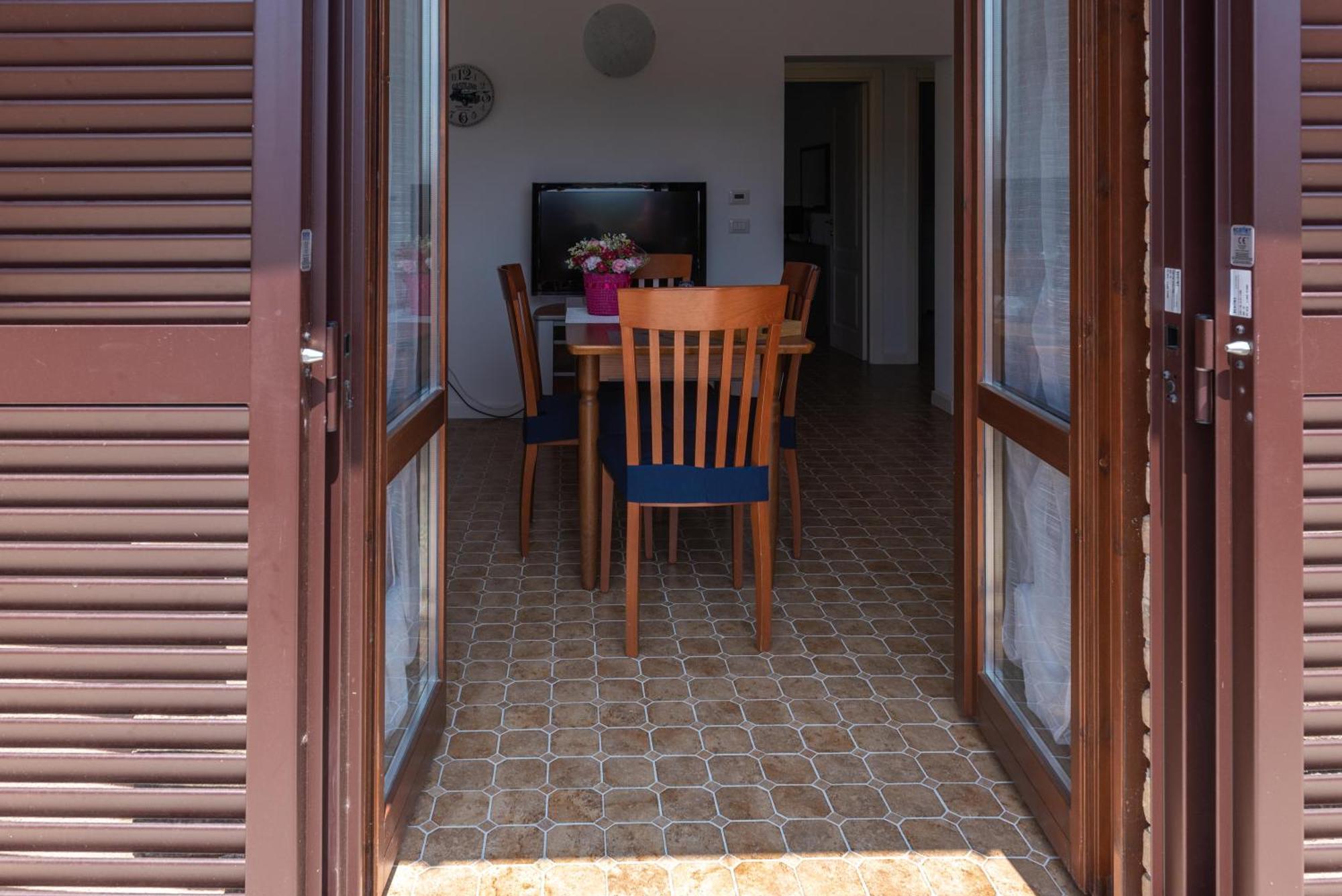 Dolce Alba Bed & Breakfast Montecastrilli Exterior photo