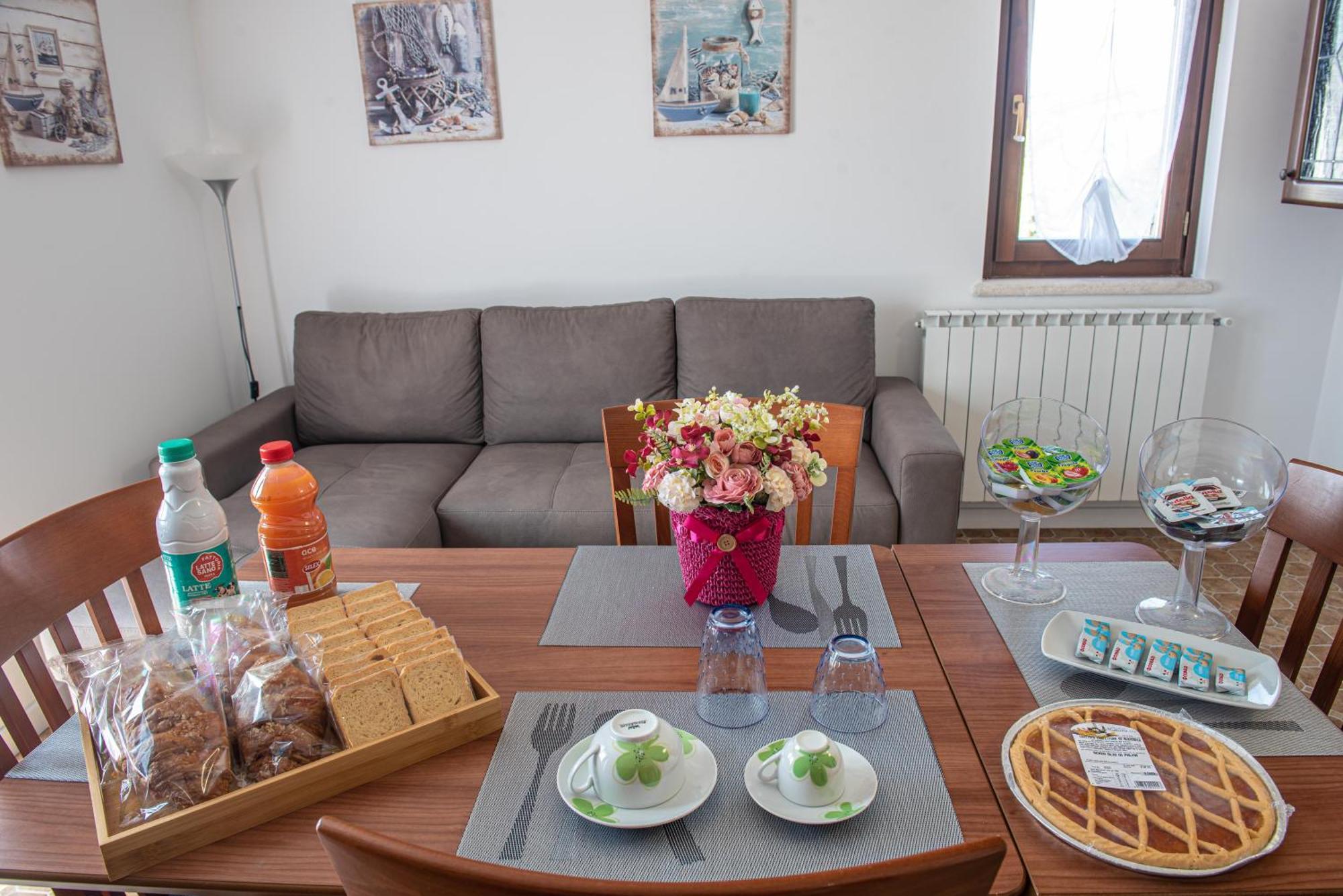 Dolce Alba Bed & Breakfast Montecastrilli Exterior photo