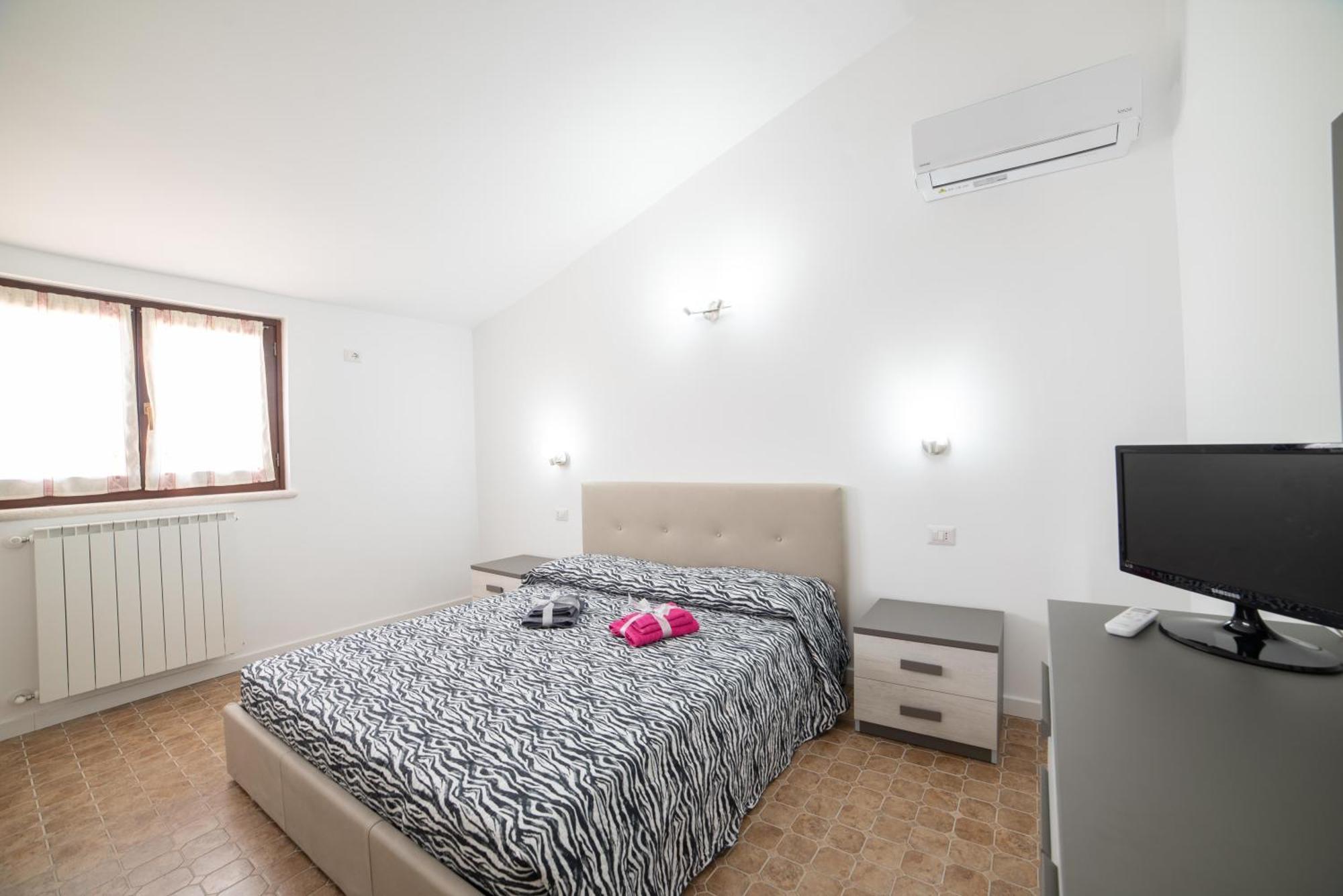 Dolce Alba Bed & Breakfast Montecastrilli Exterior photo